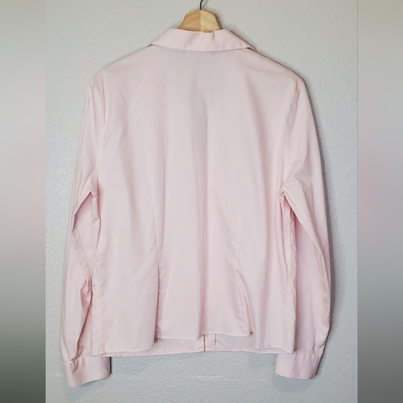 💚5/$25 Jones Wear Light Pink Button-Up Fitted Shirt 100% Cotton Blouse Size 14 - Picture 6 of 7
